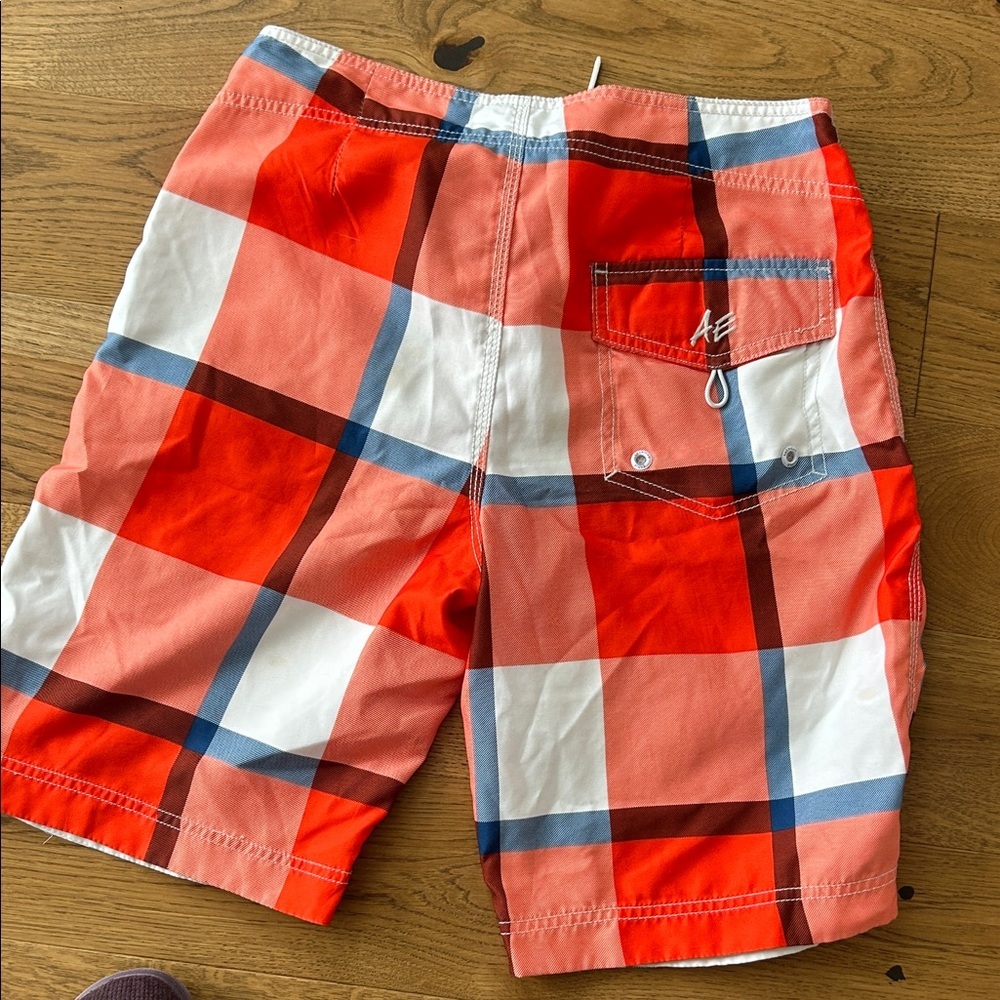 Men's Red Plaid Shorts - Picture 5 of 6